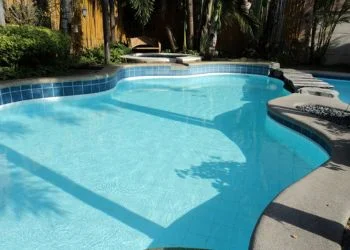 Manutenção de piscinas